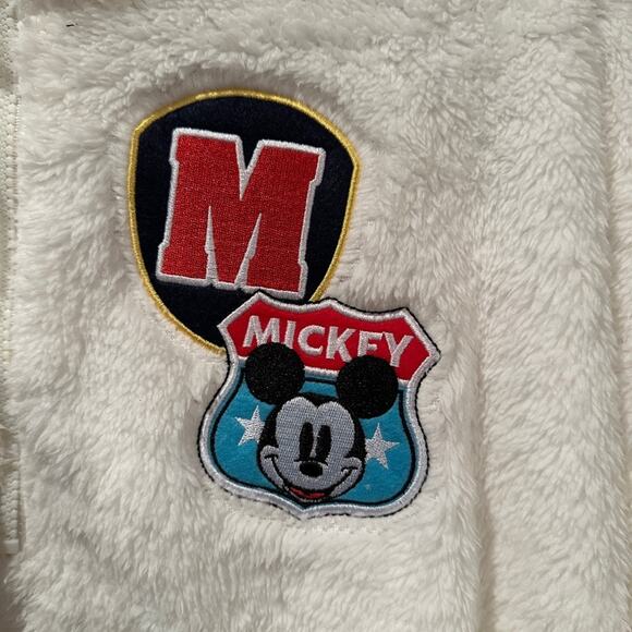 NWOT Disney Mickey Mouse Embroidered Patch quarter Zip fluffy soft pullover XL - Picture 2 of 6